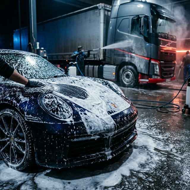 Vehicle & Truck Cleaning